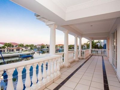 11 The Sovereign Mile, Paradise Point