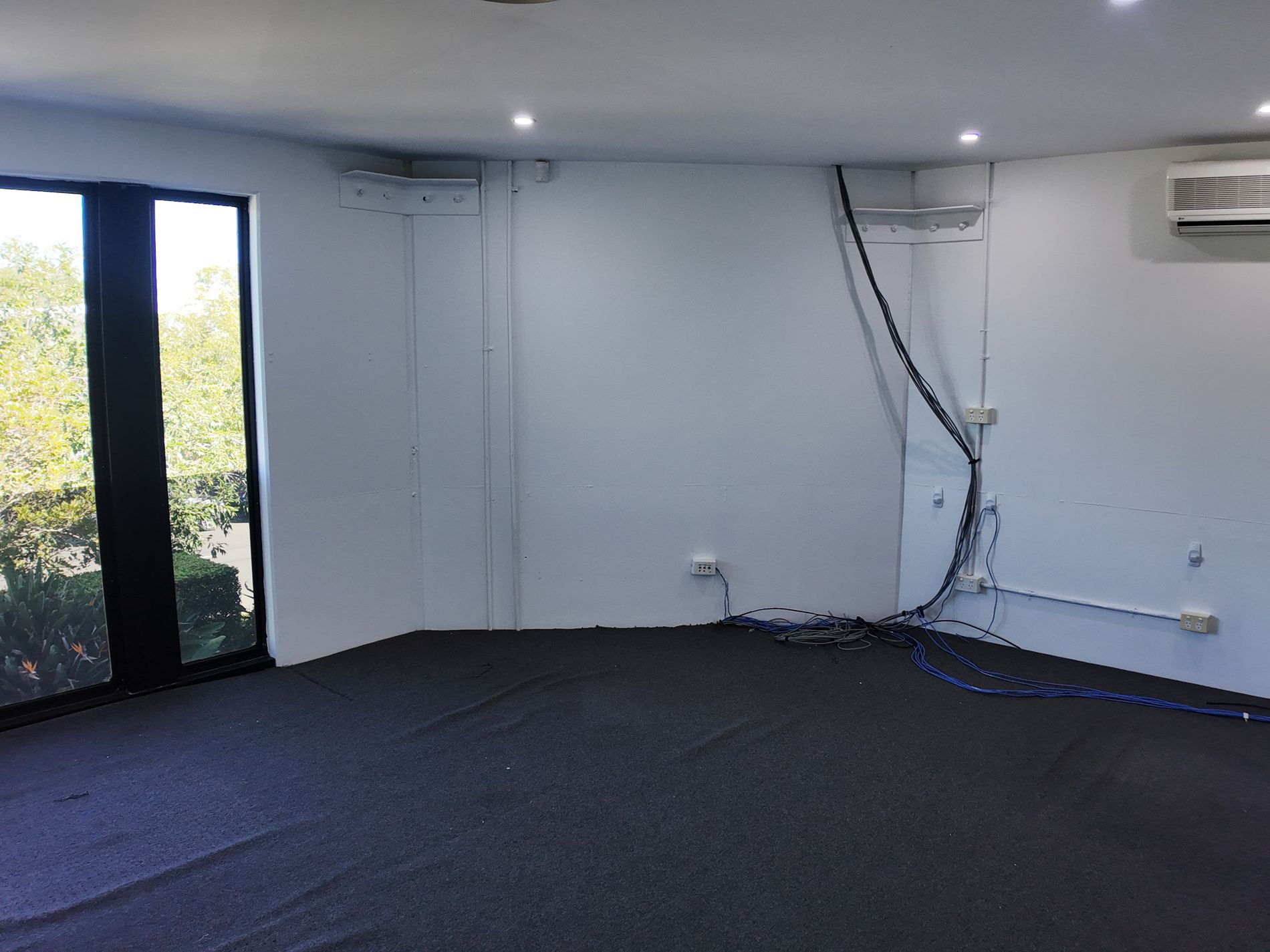 2 / 33 Township Drive, Burleigh Heads