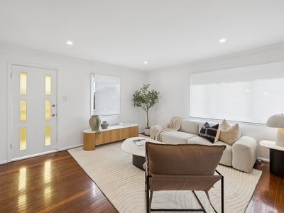11 Aquarius Street, Inala