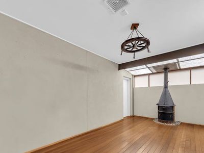 45 Moorhen Boulevard, Williams Landing