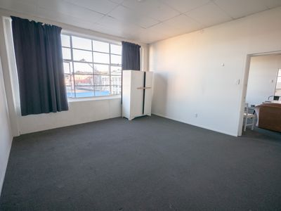 8 / 53 Bond street, City Centre