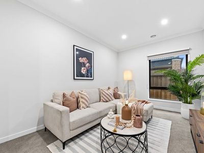 9 Eskdale Street, Werribee