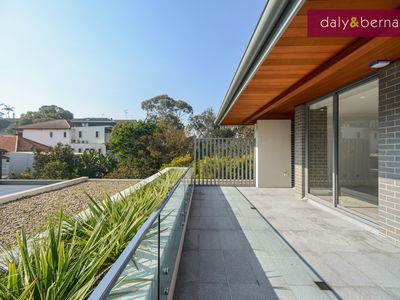 8 / 301 Alison Road, Coogee