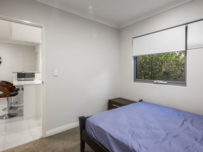 2 / 5 Oakland Avenue, Cloverdale