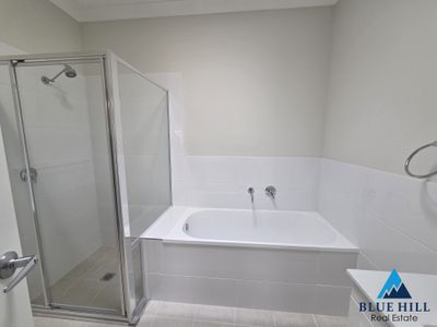 2 / 9 Millhouse Close, Farley