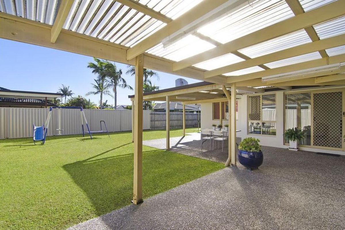 3 Mollys Place, Currumbin Waters