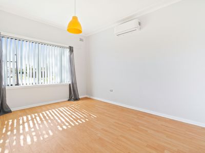 16 Ainslie Street, Fairfield West