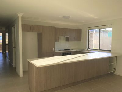 9 Ontario Way, Burrill Lake