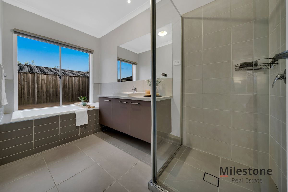 13 Clarendon Street, Pakenham