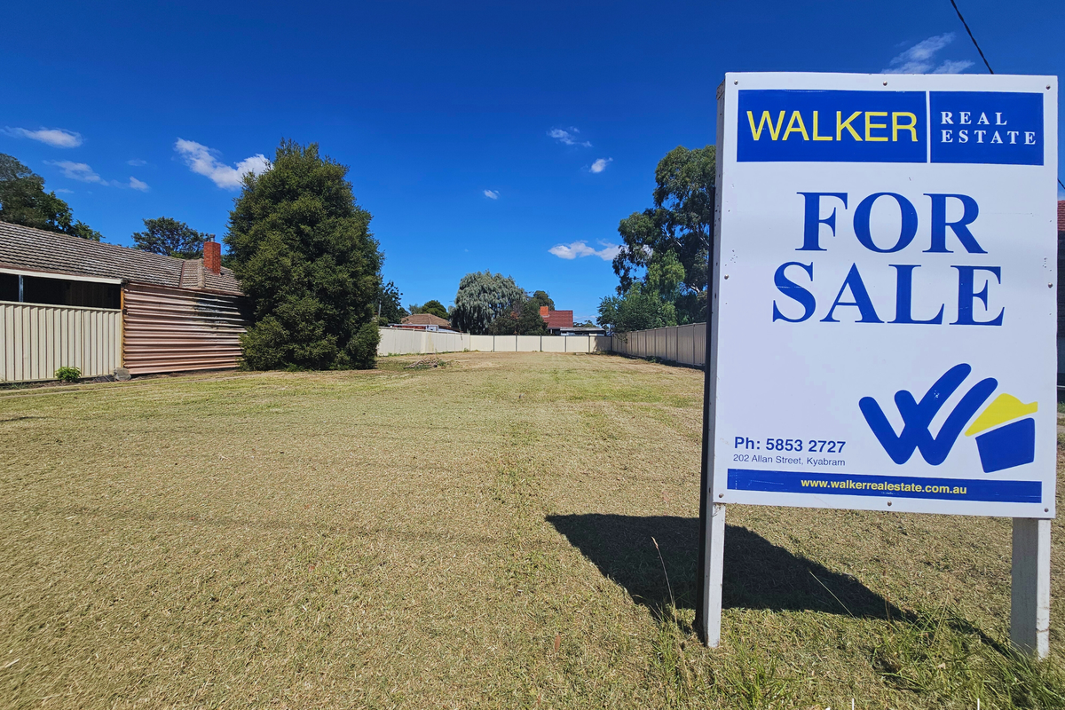 32 Church Street, Girgarre