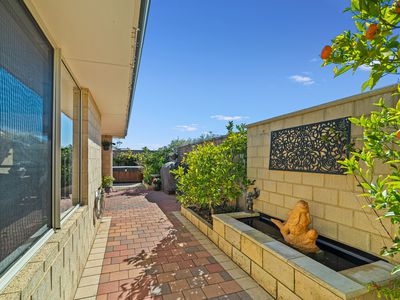 13 Sorrento Turn, Secret Harbour
