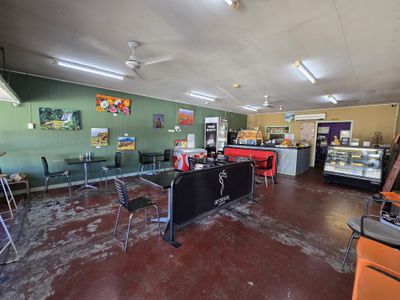 25 English Street, Malanda