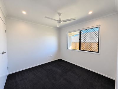 21 Turner Avenue, Atherton