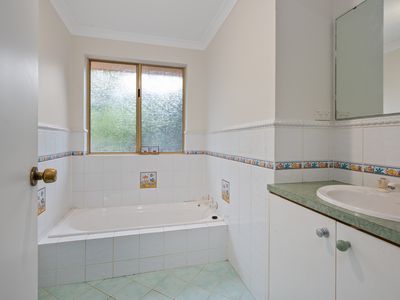 3 Gwalia Close, Hannans