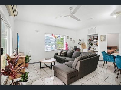 9 / 133-135 Collins Avenue, Edge Hill