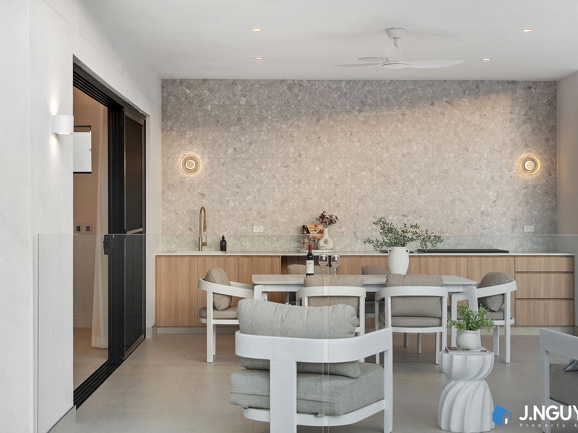 10 Benelong Avenue, Smithfield