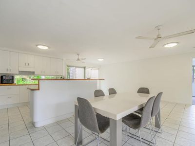 22 Waratah Street, Kin Kora