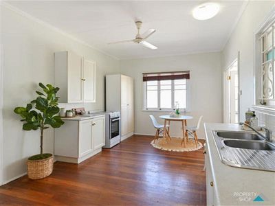 14 Chaplain Ave, Manunda
