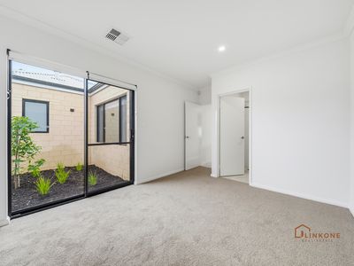 102B Walter Road, Bedford