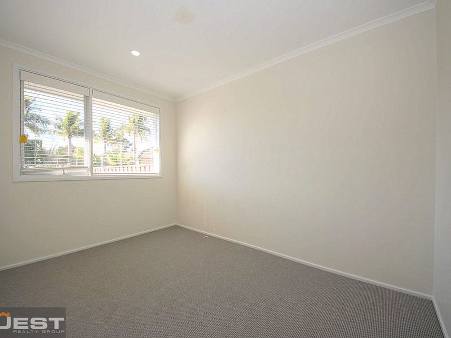 221 Nuwarra Road, Moorebank