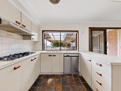 63 Huntington Drive, Hampton Park