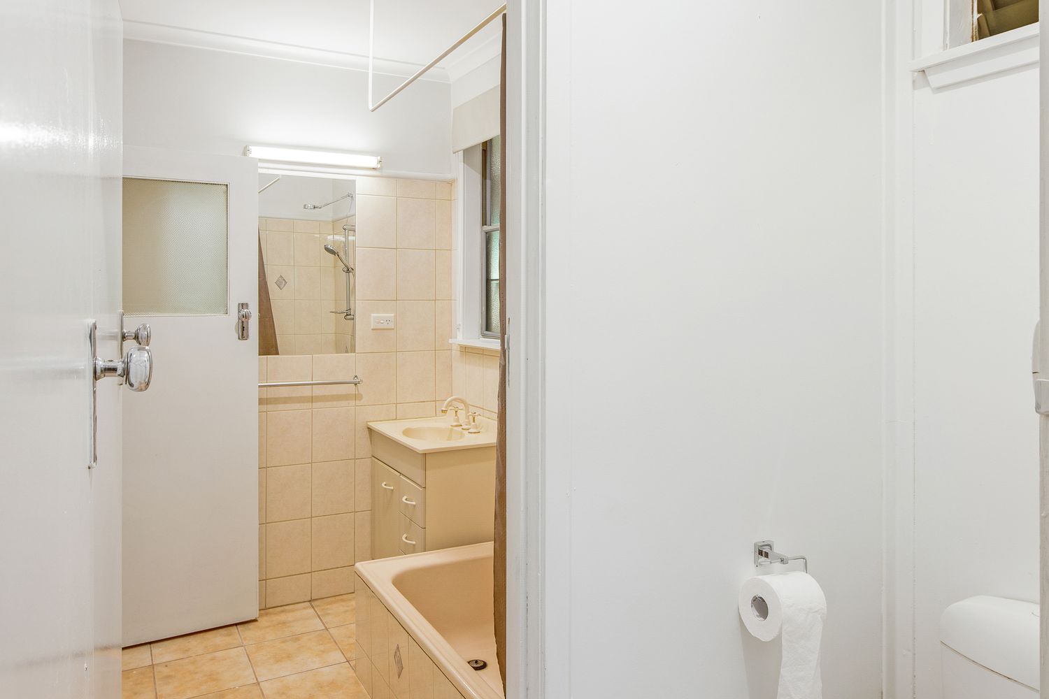 9 Crump Street, Horsham