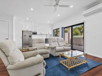 11 Sundeck Avenue, Hawks Nest