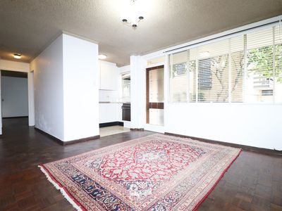 16 / 24-26 Meadow Crescent, Meadowbank