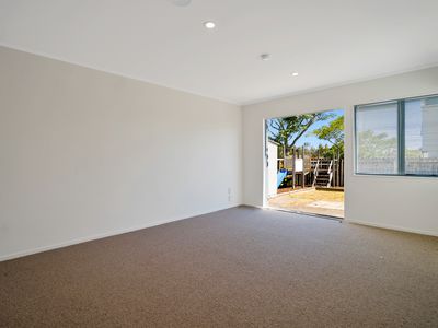 35 Stephen Avenue, Henderson