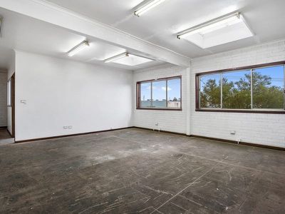 10-12 Rodney Road, North Geelong