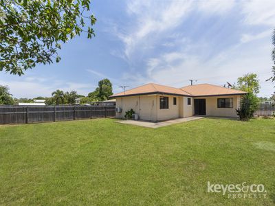 492 Ross River Road, Cranbrook