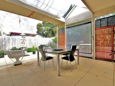 53 Ormond Road, Clayton
