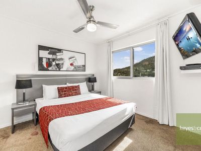 701 / 3 Kingsway Place, Townsville City