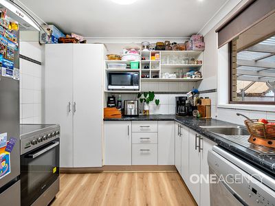 16 Clarke Avenue, North Nowra