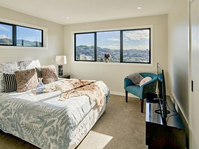 7 Spitfire Place, Newlands