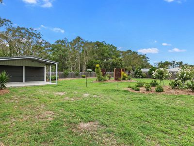 48 Hughes Road, Urangan