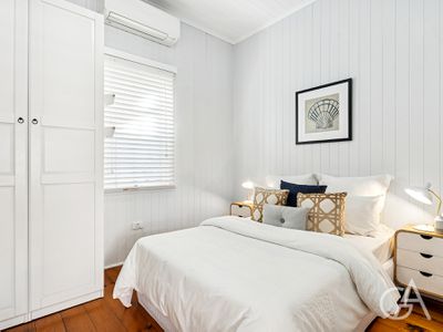 20 Shaw Street, Auchenflower