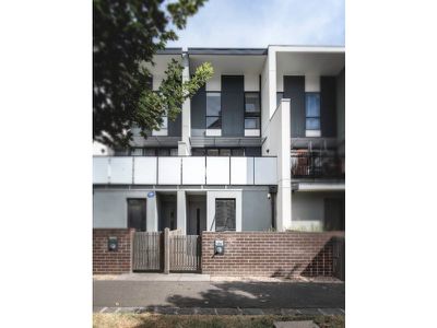 5 Smyth Mews, North Melbourne