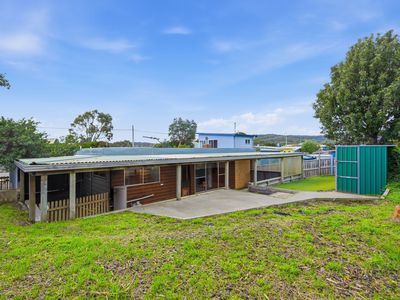8 Fourth Avenue, Dodges Ferry