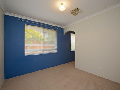 77 Weaponess Road, Scarborough
