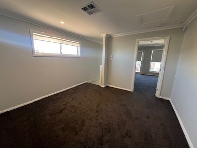 11 Burgmann Street, Oran Park