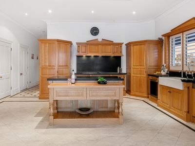 25 / 4 Crawley Avenue, Crawley