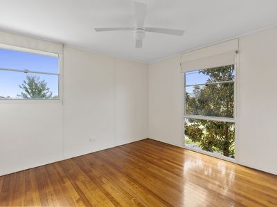 11 HOWE STREET, Seymour