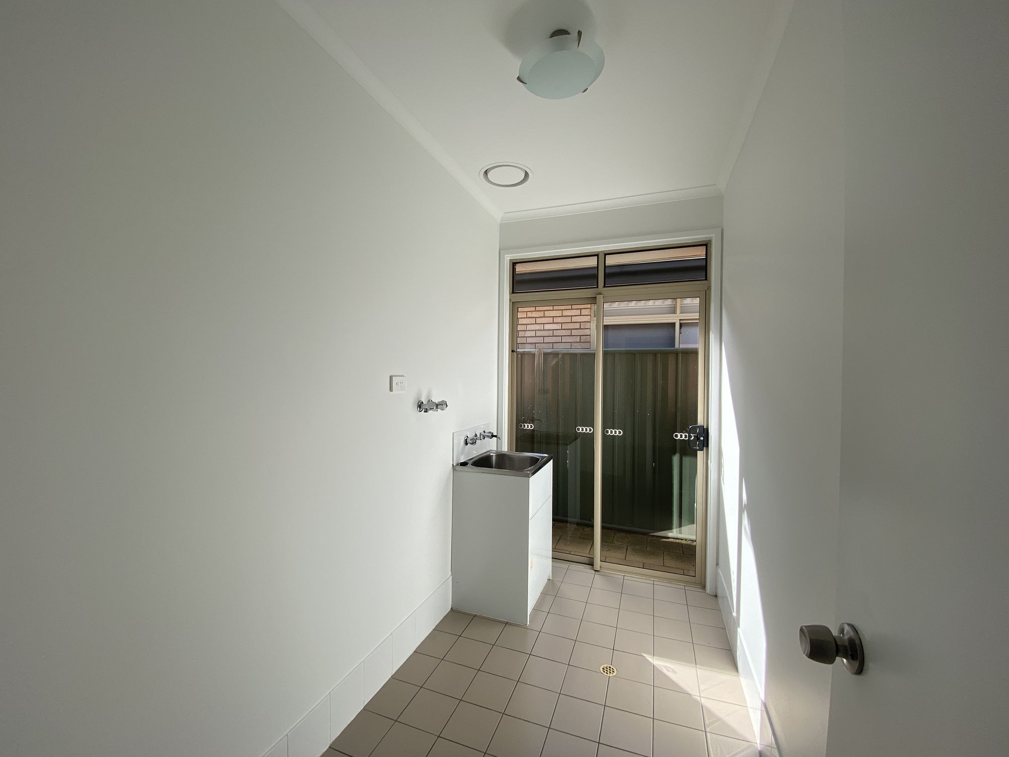 96 Shoalhaven Circuit, Mawson Lakes