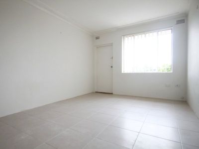 4 / 1 Wangee Road, Lakemba