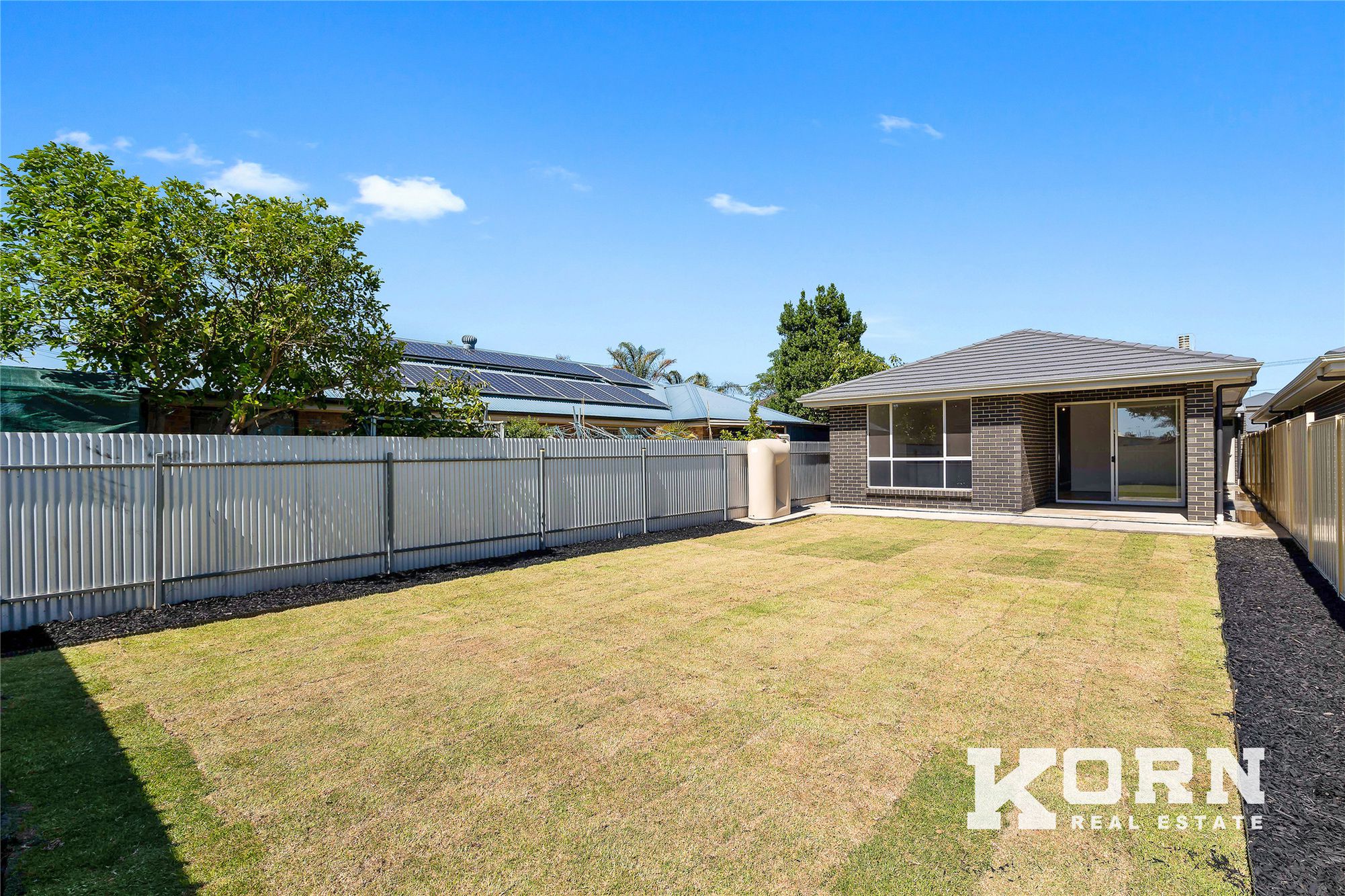 38 Danvers Grove, Woodville Gardens