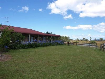 27 Aroona Street, Coomba Park