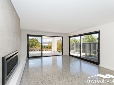 20B Howard Parade, Salter Point