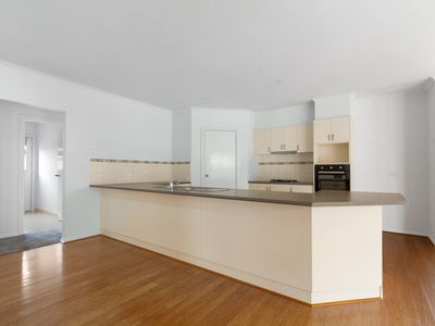 14 Thornley Court, Sale