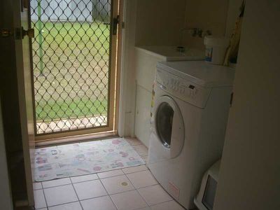 2 Bremer Street, Churchill